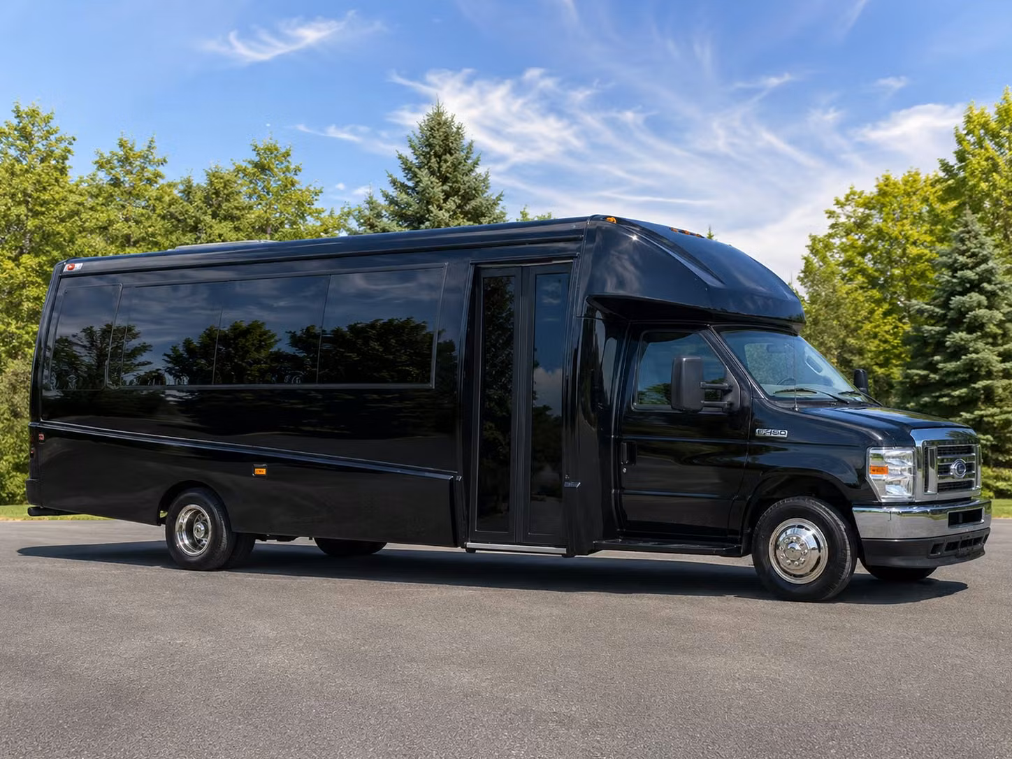 baton rouge 15 passenger minibus rental