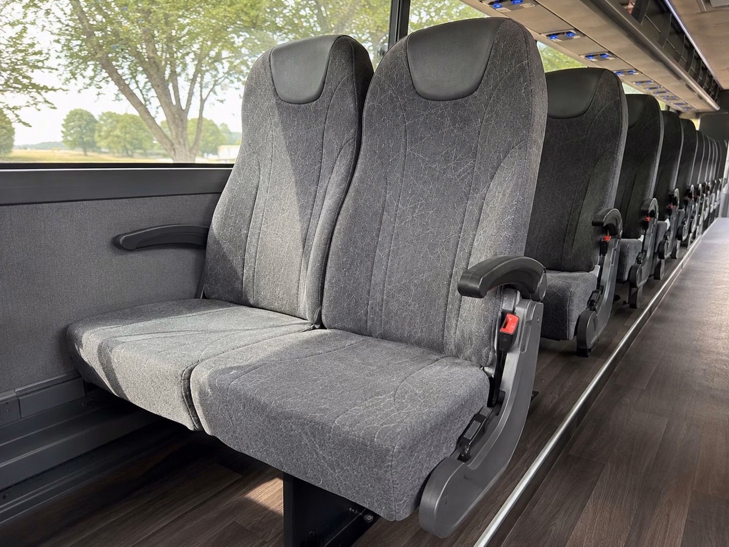 baton rouge charter bus rental interior