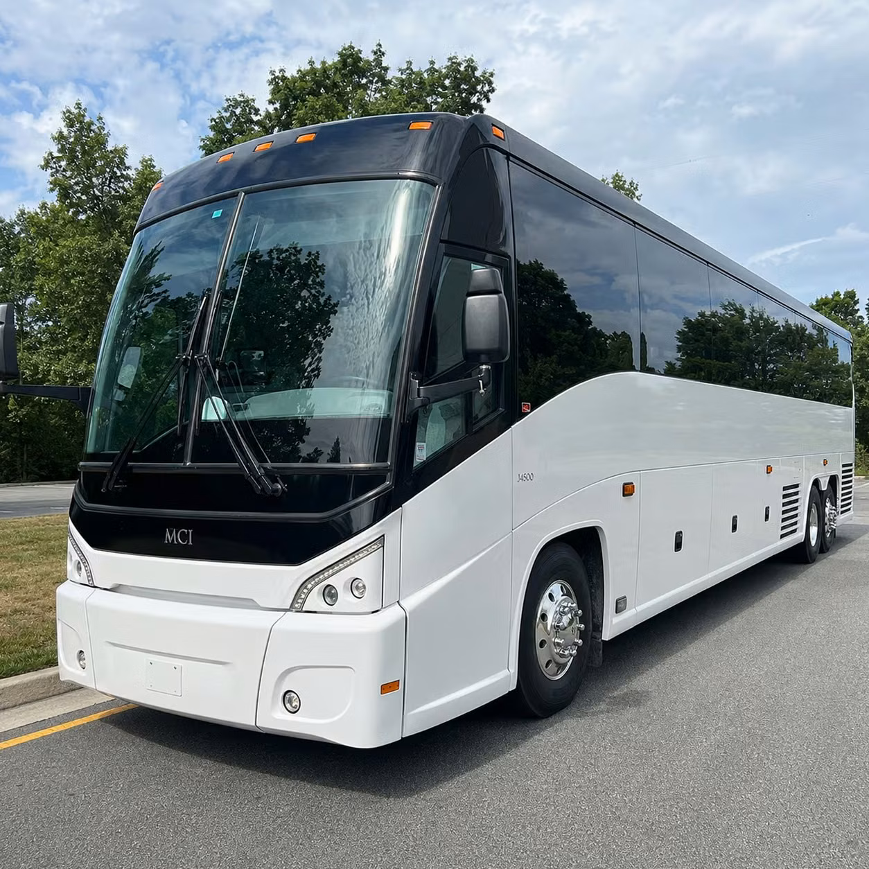 charter buses for lsu events festivals and large concert groups in baton rouge