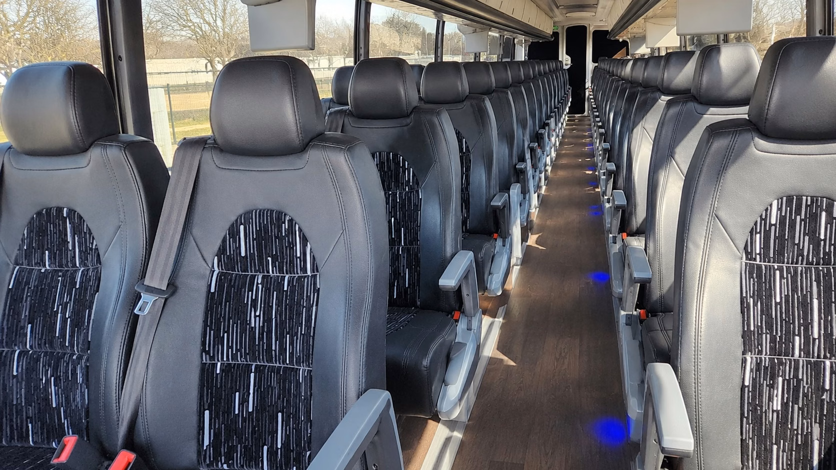compare bus rentals in baton rouge the easy way