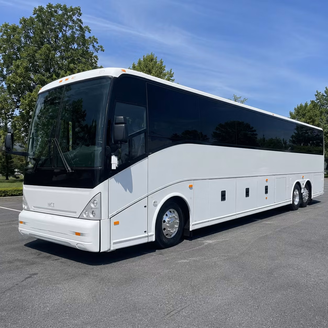 group airport shuttles to and from baton rouge metropolitan airport btr