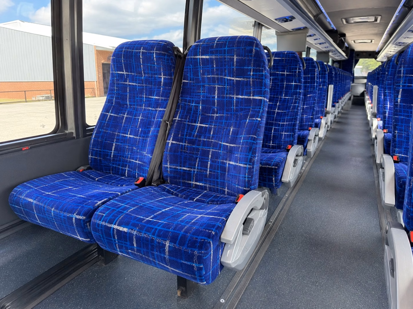 how bus type changes charter bus prices in baton rouge louisiana